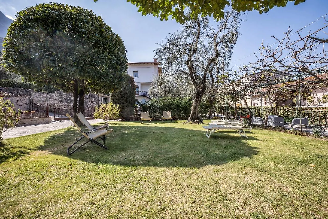 Casa Milani Malcesine Apt 6 Apartment